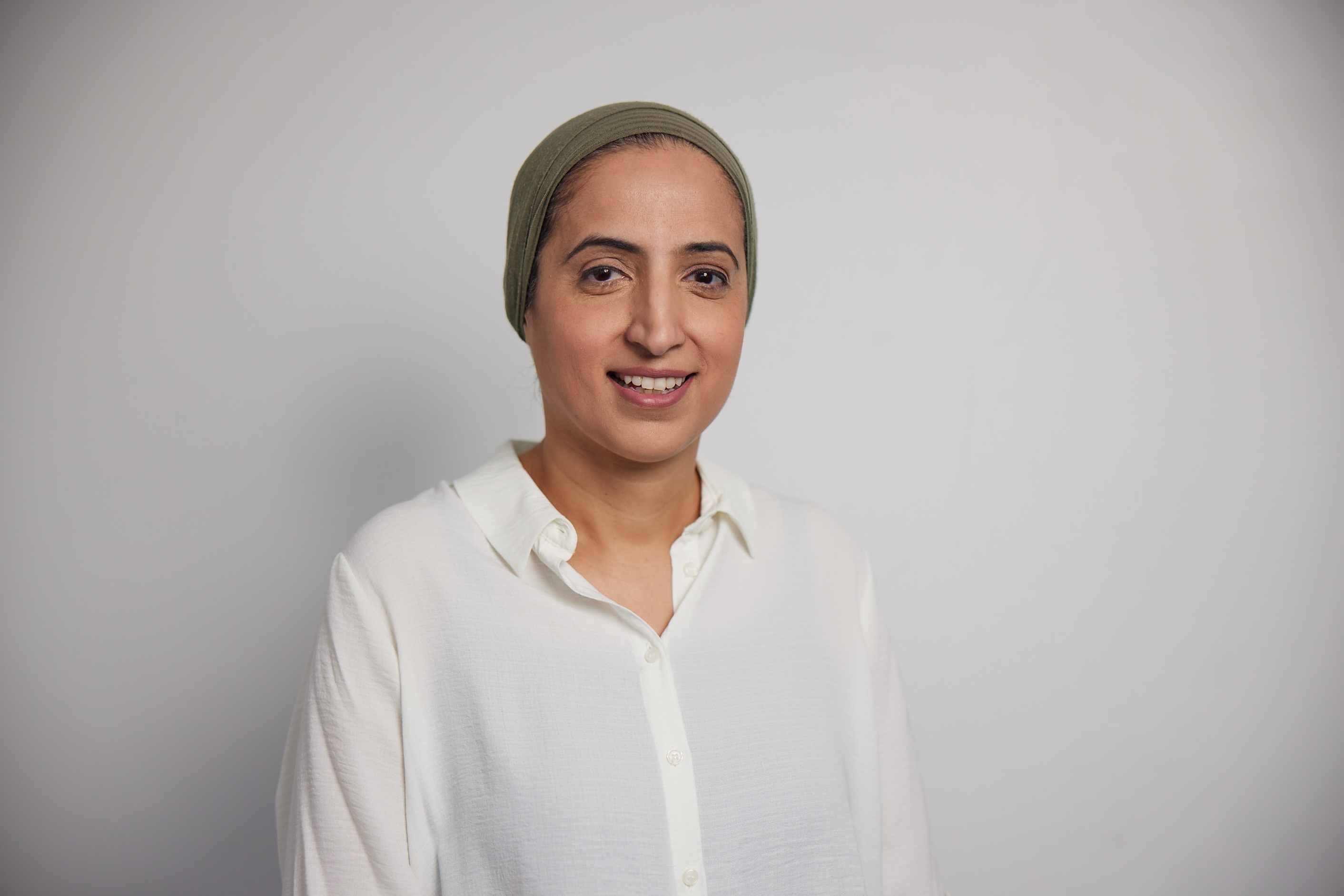  Shazia Adalat